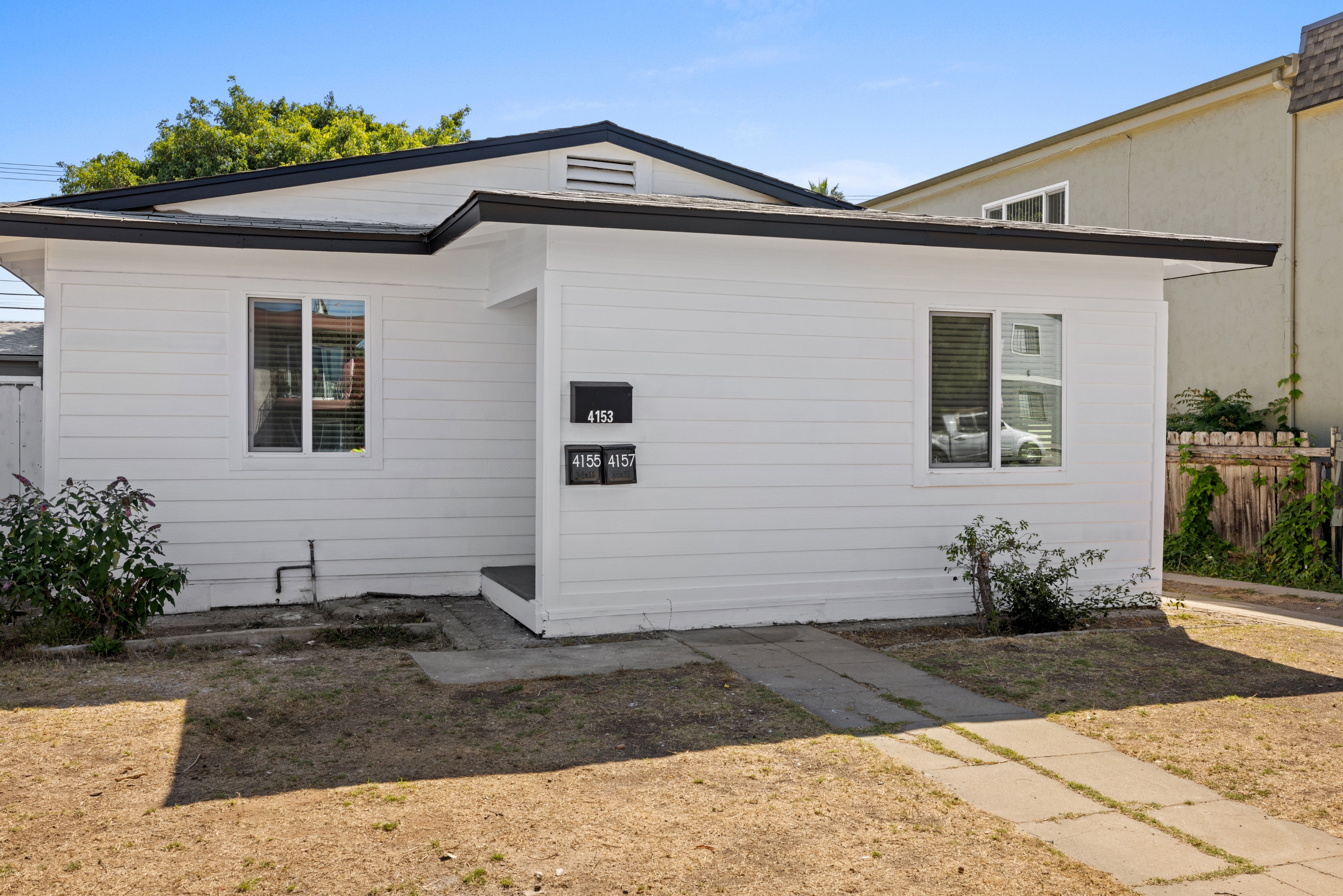 4157 Illinois Street