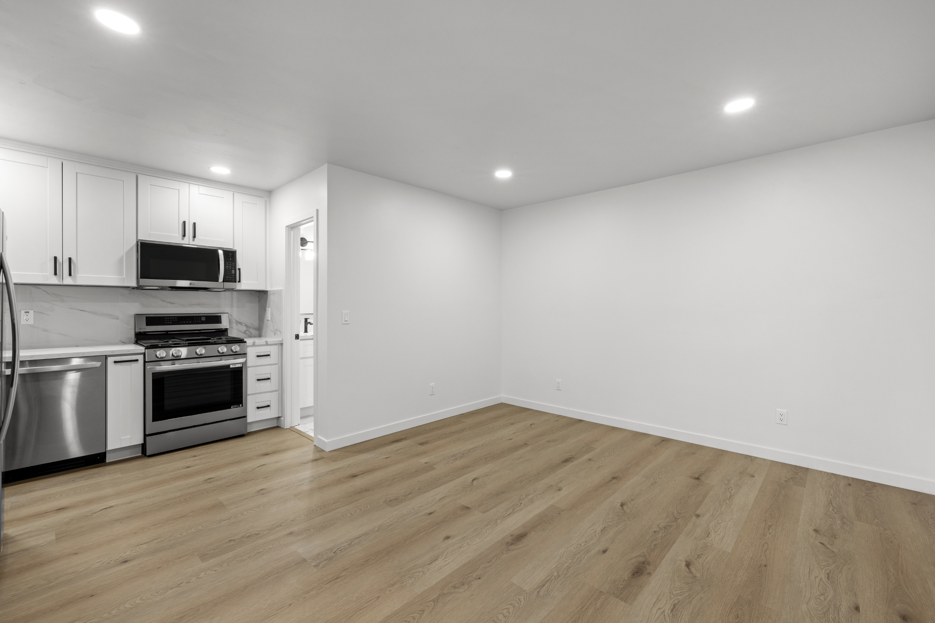 3935 Louisiana Street - 3935 1/2